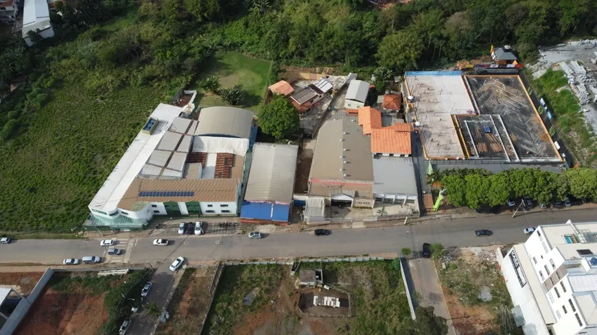 Foto 1 de Galpão/Depósito/Armazém com 6 Quartos à venda, 3830m² em Santo Antonio, Viçosa