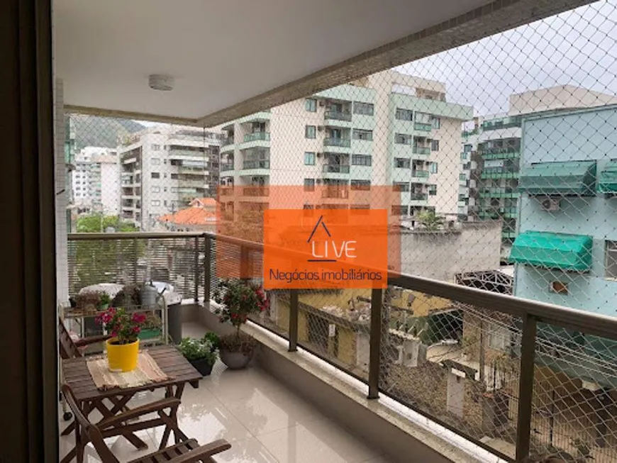 Foto 1 de Apartamento com 4 Quartos à venda, 130m² em Charitas, Niterói