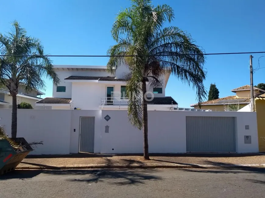 Foto 1 de Sobrado com 3 Quartos à venda, 380m² em Parque Taquaral, Campinas