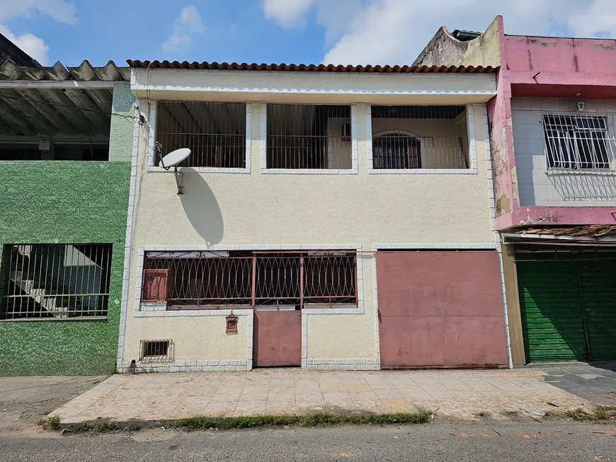 Foto 1 de Casa com 2 Quartos à venda, 124m² em Nossa Senhora de Fátima, Nilópolis