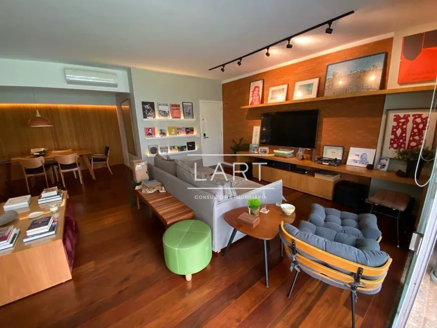 Foto 1 de Apartamento com 3 Quartos para venda ou aluguel, 150m² em Leblon, Rio de Janeiro