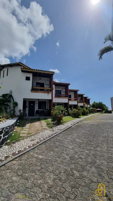 Foto 1 de Casa de Condomínio com 4 Quartos à venda, 90m² em Itapuã, Salvador