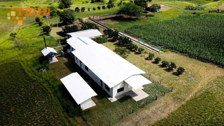 Foto 1 de Fazenda/Sítio com 3 Quartos à venda, 230000m² em Povoado Varzea de Passira, Passira