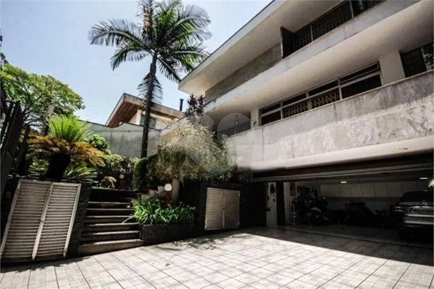 Foto 1 de Casa com 3 Quartos à venda, 441m² em Alto da Lapa, São Paulo