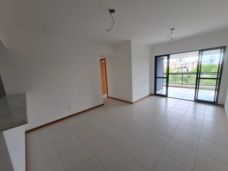 Foto 1 de Apartamento com 4 Quartos à venda, 96m² em Vila Laura, Salvador