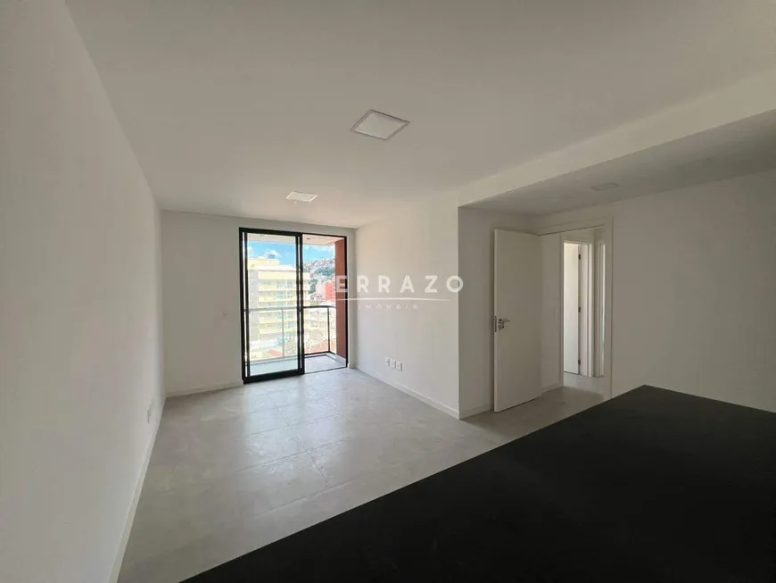 Foto 1 de Apartamento com 2 Quartos à venda, 74m² em Agriões, Teresópolis