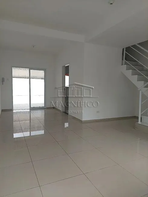 Foto 1 de Casa de Condomínio com 3 Quartos para alugar, 160m² em Rio Bonito, São Paulo