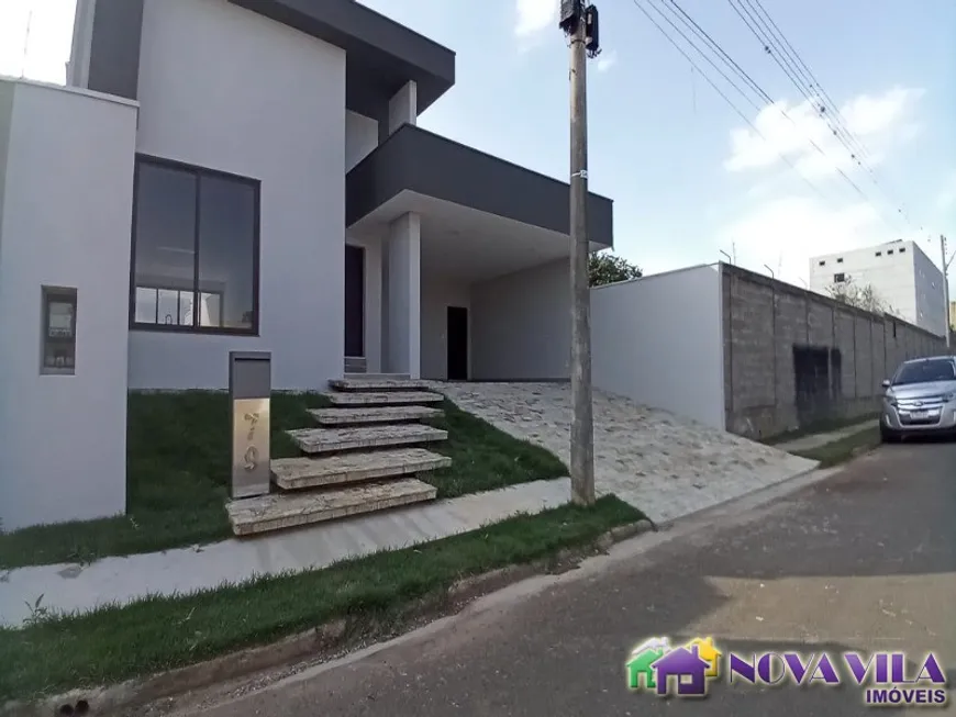 Foto 1 de Casa de Condomínio com 3 Quartos à venda, 285m² em Estância das Flores, Jaguariúna