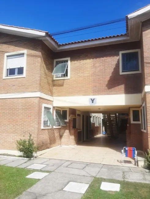 Foto 1 de Apartamento com 3 Quartos à venda, 64m² em Areal, Pelotas