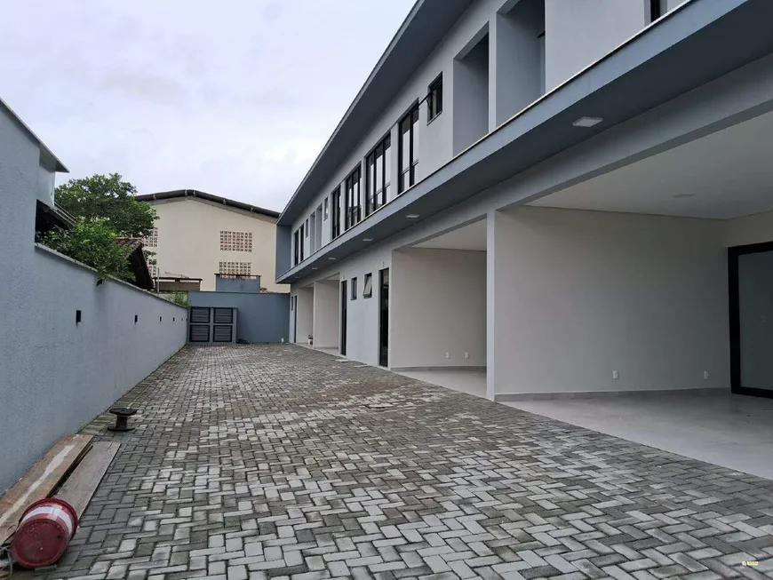 Foto 1 de Casa com 2 Quartos para alugar, 173m² em Ilha da Figueira, Jaraguá do Sul