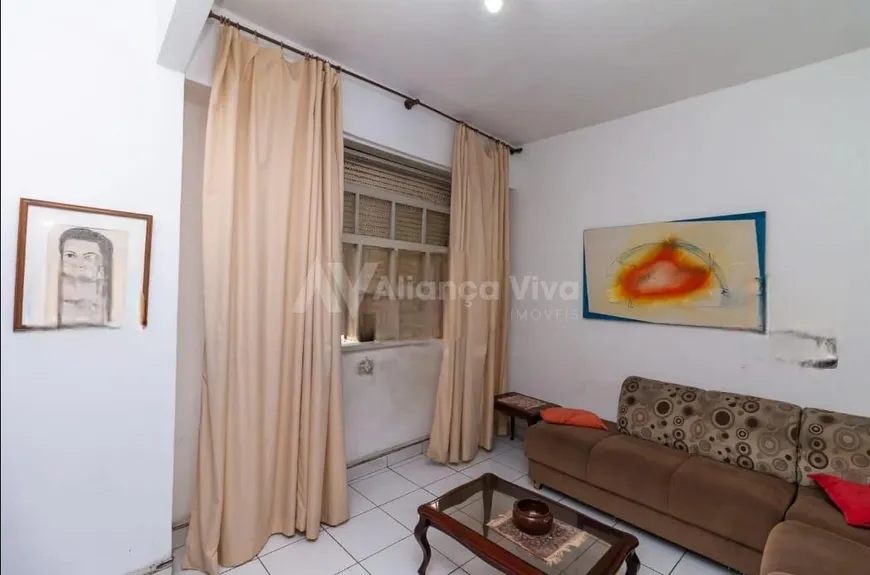 Foto 1 de Apartamento com 2 Quartos à venda, 78m² em Copacabana, Rio de Janeiro