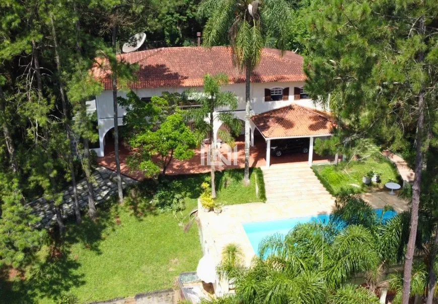 Foto 1 de Casa de Condomínio com 4 Quartos para venda ou aluguel, 659m² em Granja Viana, Carapicuíba