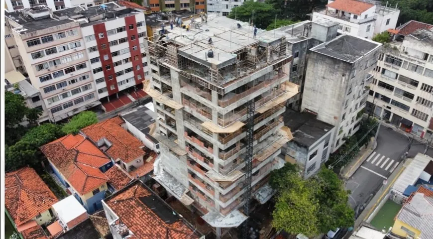 Foto 1 de Apartamento com 2 Quartos à venda, 66m² em Barra, Salvador