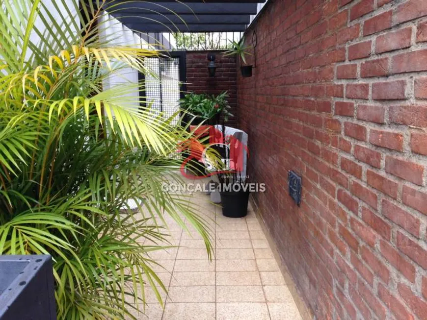 Foto 1 de Sobrado com 5 Quartos para alugar, 193m² em Vila Pauliceia, São Paulo