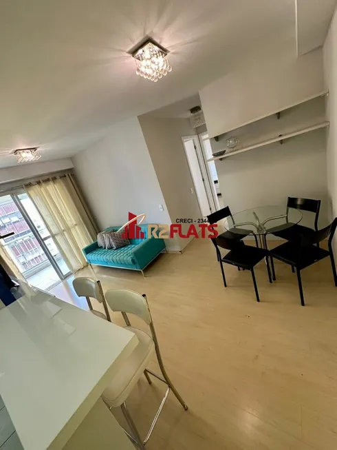 Foto 1 de Flat com 2 Quartos para alugar, 60m² em Bela Vista, São Paulo