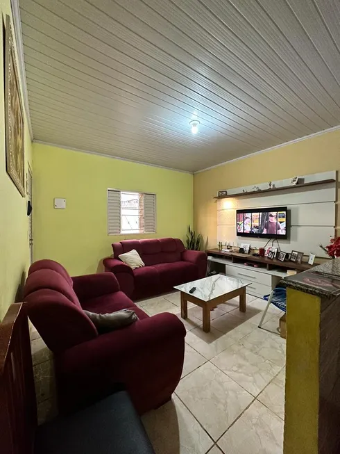 Foto 1 de Casa com 3 Quartos à venda, 80m² em Mansões Odisséia, Águas Lindas de Goiás