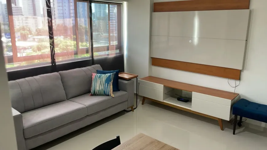 Foto 1 de Apartamento com 1 Quarto para alugar, 45m² em Madalena, Recife