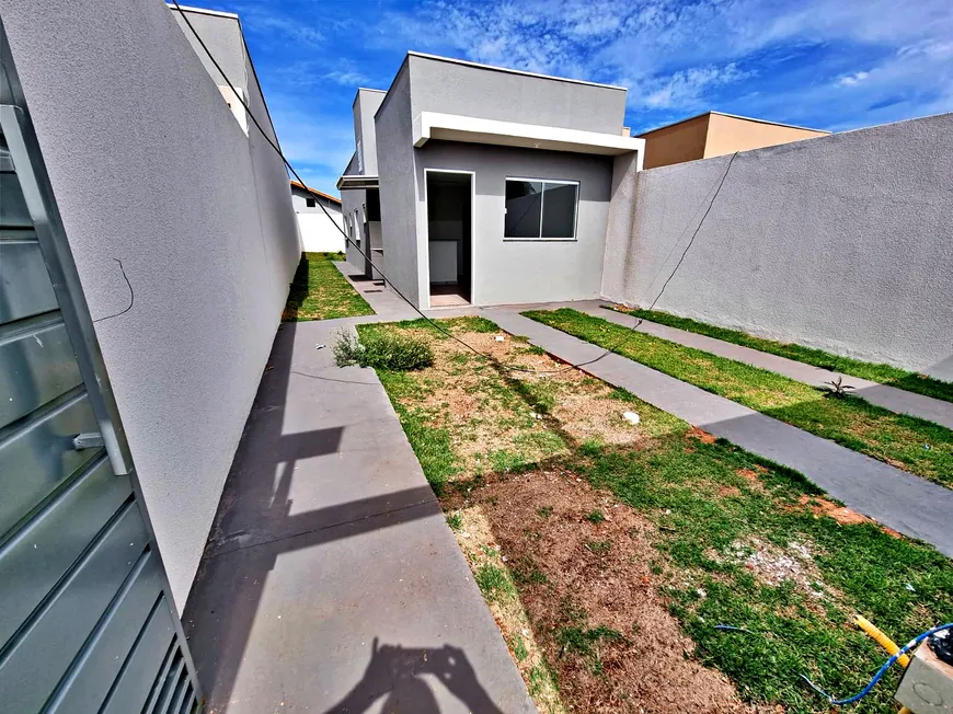 Foto 1 de Casa com 2 Quartos à venda, 58m² em Vivendas do Parque, Campo Grande
