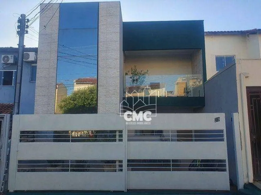 Foto 1 de Sobrado com 3 Quartos à venda, 140m² em Porto, Cuiabá