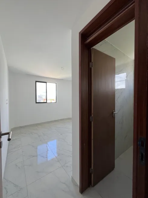 Foto 1 de Apartamento com 2 Quartos para alugar, 54m² em Bessa, João Pessoa