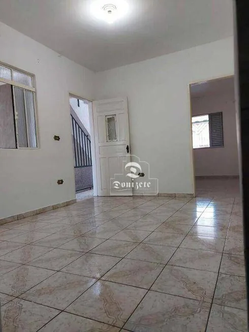 Foto 1 de Sobrado com 4 Quartos à venda, 143m² em Vila Palmares, Santo André