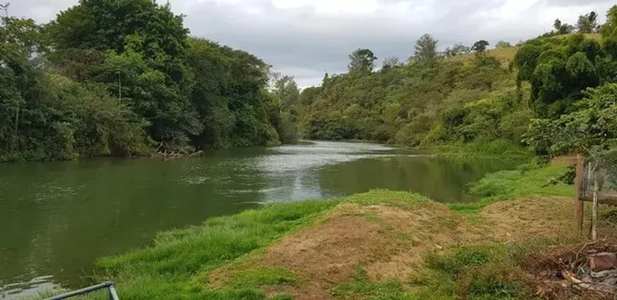 Foto 1 de Fazenda/Sítio com 7 Quartos à venda, 600m² em Centro, Guararema