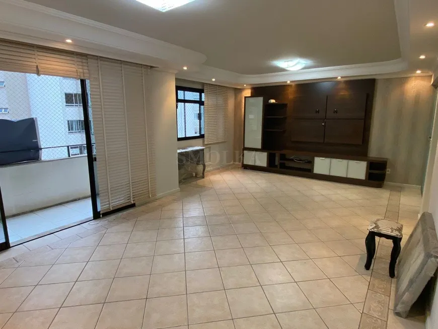 Foto 1 de Apartamento com 3 Quartos à venda, 140m² em Centro, Florianópolis