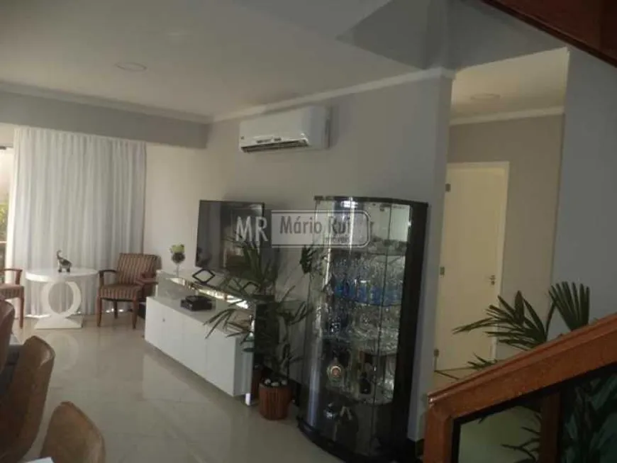 Foto 1 de Cobertura com 4 Quartos à venda, 180m² em Barra da Tijuca, Rio de Janeiro