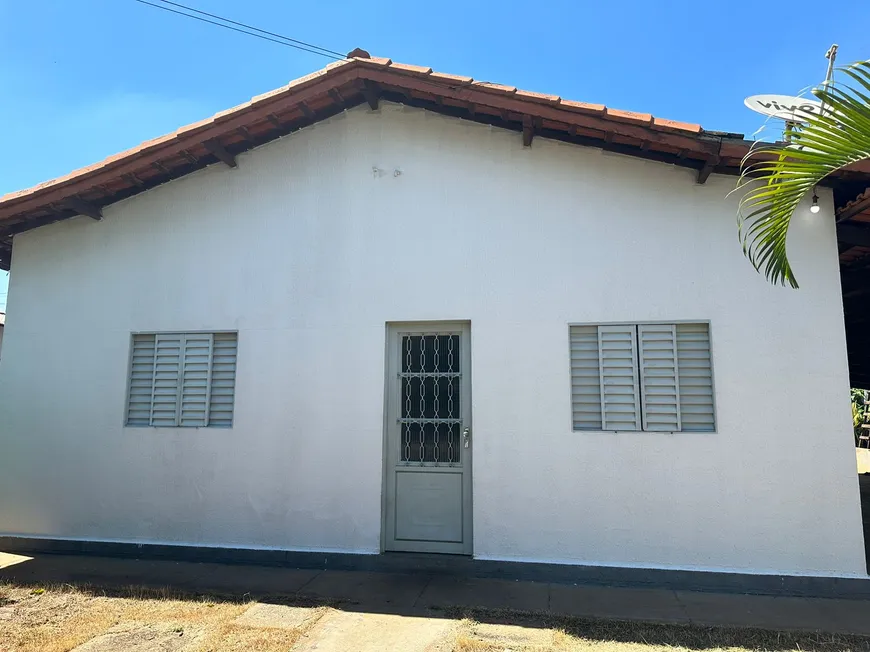 Foto 1 de Casa com 3 Quartos à venda, 600m² em Parque Industrial João Braz, Goiânia