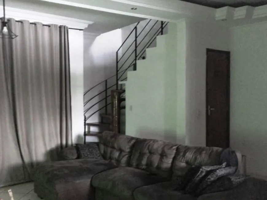 Foto 1 de Casa com 3 Quartos à venda, 84m² em Padroeira, Osasco