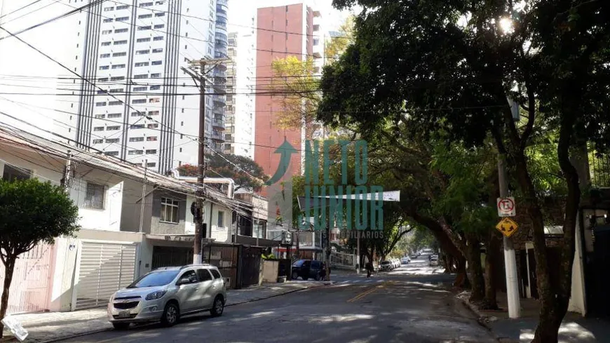 Foto 1 de Sobrado com 3 Quartos à venda, 120m² em Moema, São Paulo