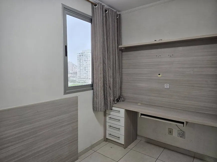 Foto 1 de Apartamento com 3 Quartos para alugar, 82m² em Itapuã, Vila Velha