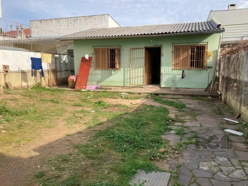 Foto 1 de Casa com 2 Quartos à venda, 52m² em Nonoai, Porto Alegre