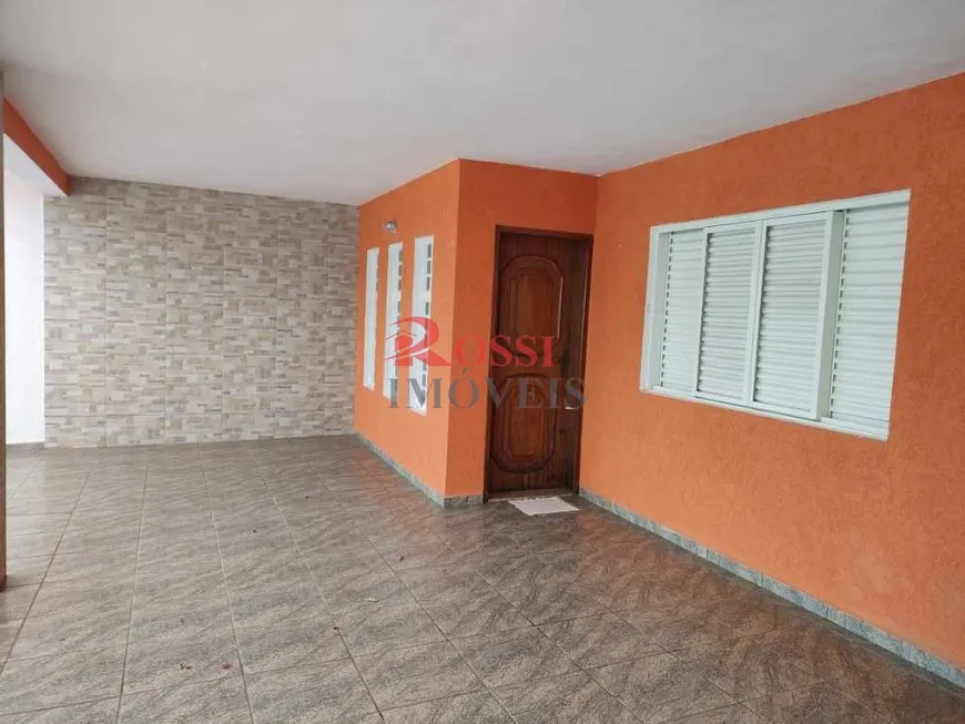 Foto 1 de Casa com 2 Quartos à venda, 222m² em Vila Rosa, Taquaritinga
