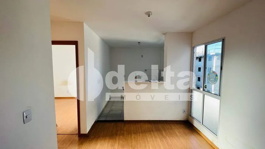 Foto 1 de Apartamento com 2 Quartos à venda, 41m² em Jardim Patrícia, Uberlândia