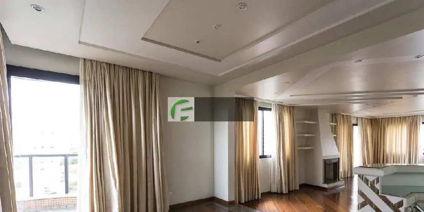 Foto 1 de Apartamento com 4 Quartos à venda, 250m² em Moema, São Paulo