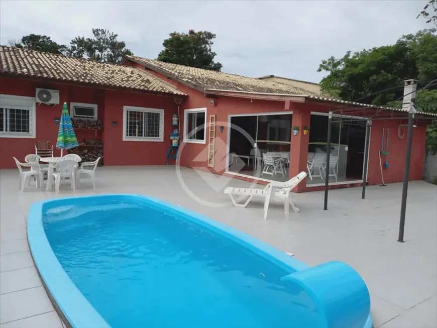 Foto 1 de Casa com 4 Quartos à venda, 450m² em Cachoeira do Bom Jesus, Florianópolis