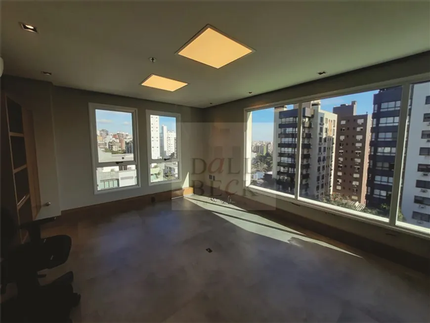 Foto 1 de Sala Comercial para alugar, 50m² em Auxiliadora, Porto Alegre