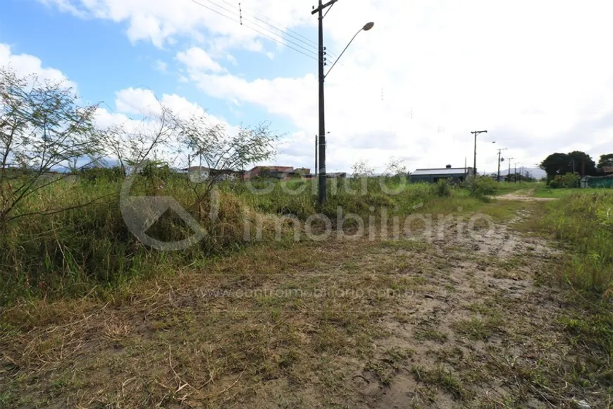 Foto 1 de Lote/Terreno à venda, 240m² em Estancia Sao Jose, Peruíbe