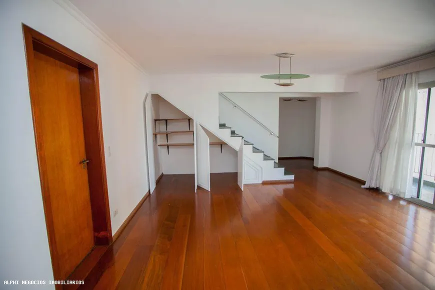 Foto 1 de Casa com 3 Quartos à venda, 400m² em Vila Anglo Brasileira, São Paulo