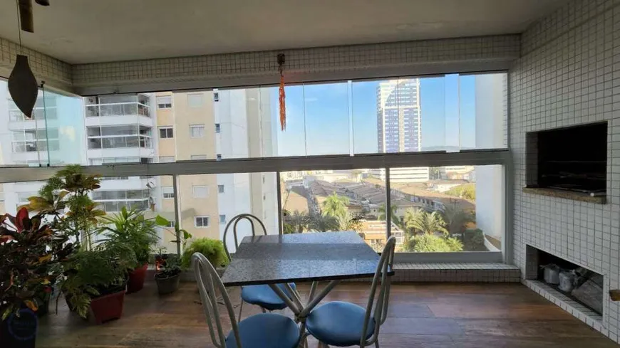 Foto 1 de Apartamento com 3 Quartos à venda, 111m² em Ponta da Praia, Santos