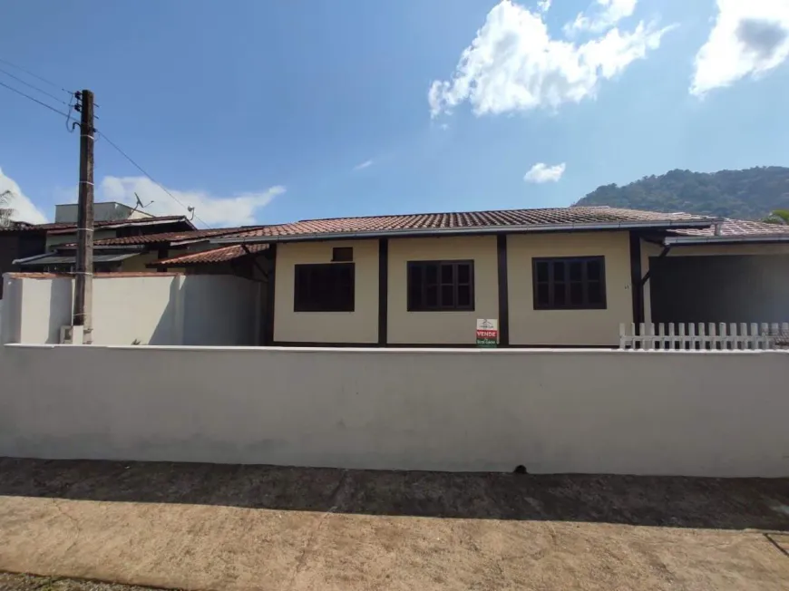 Foto 1 de Casa com 3 Quartos à venda, 150m² em Vieira, Jaraguá do Sul