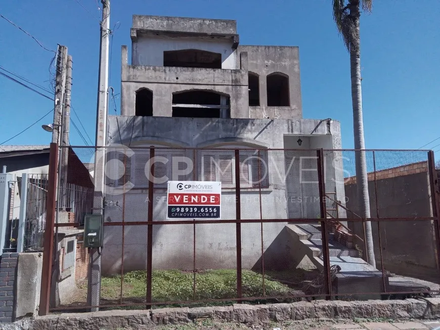 Foto 1 de Sobrado com 4 Quartos à venda, 300m² em Jardim Itú Sabará, Porto Alegre