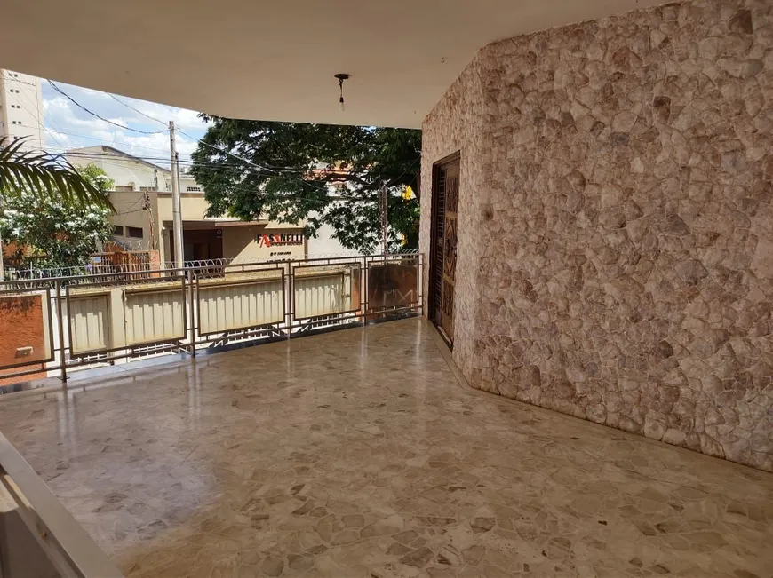 Foto 1 de Sobrado com 3 Quartos para venda ou aluguel, 450m² em Boa Vista, São José do Rio Preto
