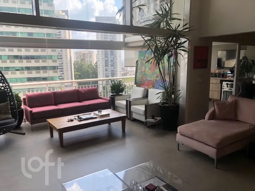 Foto 1 de Apartamento com 4 Quartos à venda, 245m² em Vila Andrade, São Paulo