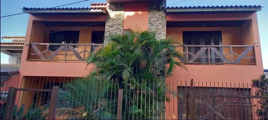 Foto 1 de Casa com 3 Quartos à venda, 270m² em Arquipélago, Porto Alegre