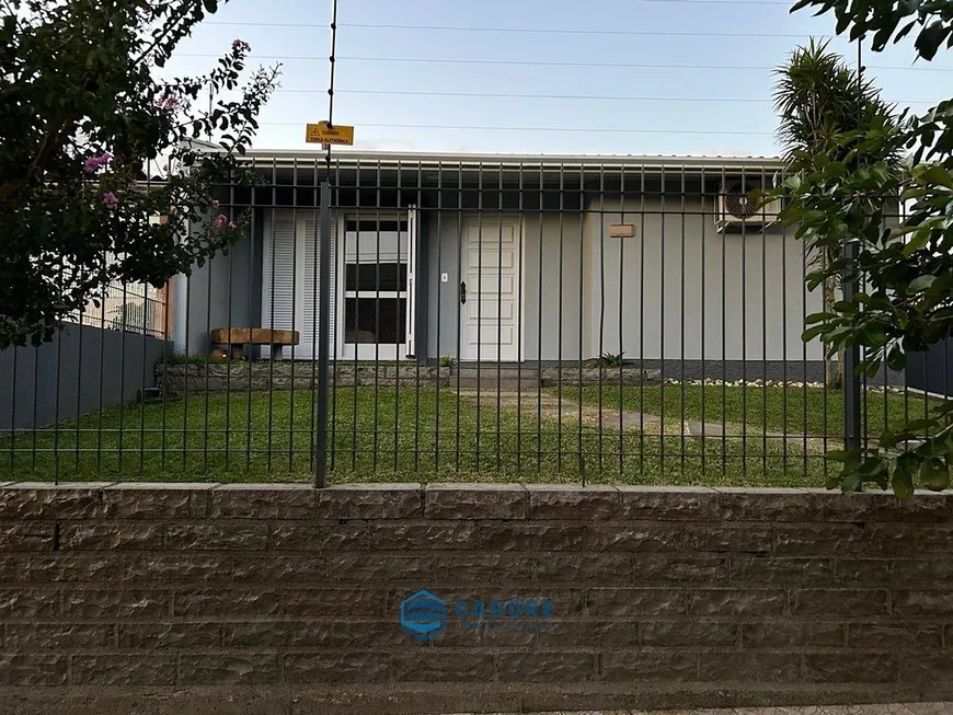 Foto 1 de Casa com 4 Quartos à venda, 180m² em Nossa Senhora de Fátima, Caxias do Sul