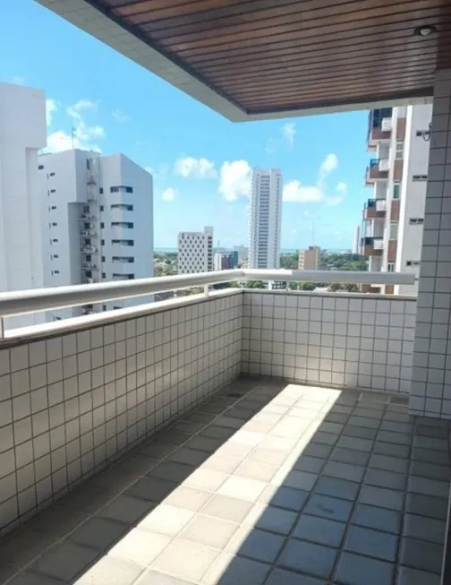 Foto 1 de Apartamento com 3 Quartos à venda, 210m² em Espinheiro, Recife