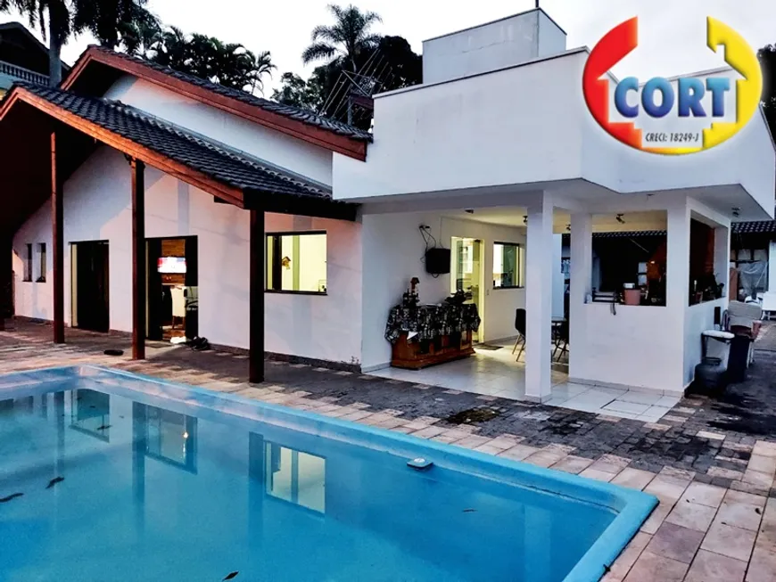 Foto 1 de Casa de Condomínio com 4 Quartos à venda, 368m² em Arujazinho IV, Arujá