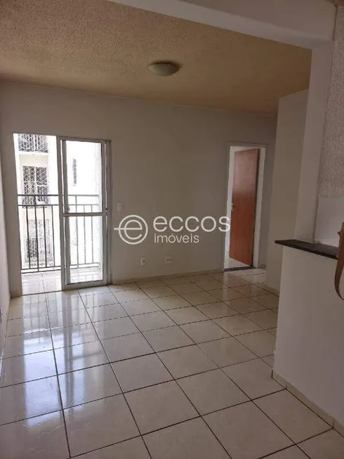 Foto 1 de Apartamento com 3 Quartos à venda, 63m² em Mansorur, Uberlândia